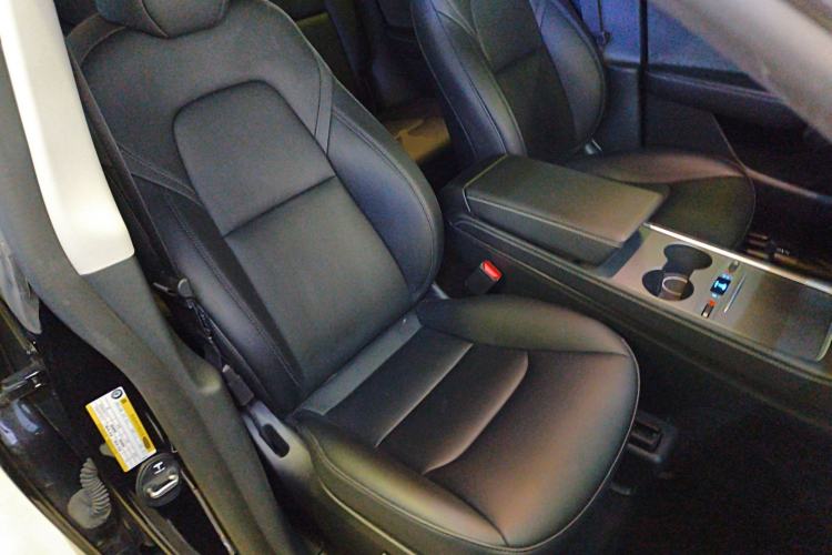 Used Tesla Model Y 2023 Rear-Wheel-Drive Version