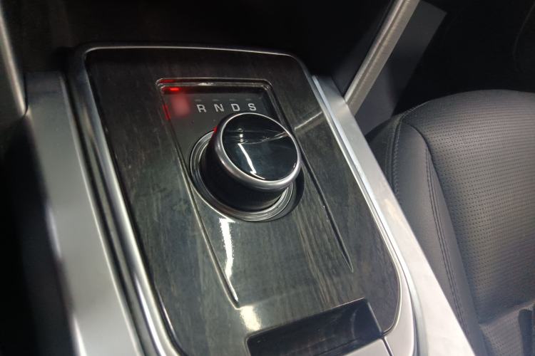 Used Land Rover Discovery Sport 2018 240 PS HSE Version
