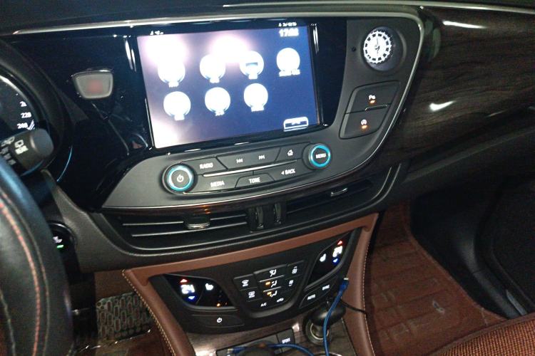 Used Buick Envision 2017 28T Four-Wheel Drive Elite Model