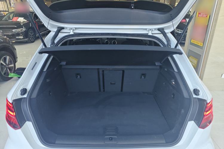 Used Audi A3 2018 30th Anniversary Edition Sportback 35 TFSI Fashion Model
