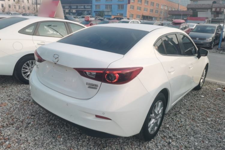 Used Mazda Mazda 3 Axela 2017 Sedan 1.5L Manual Luxury Model Emission Standard China V
