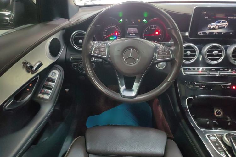 Used Mercedes-Benz GLC 2017 GLC 200 4MATIC
