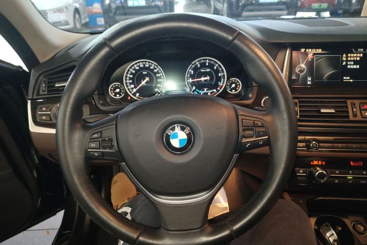 Used BMW 5 Series 2014 525Li Luxury Design Package