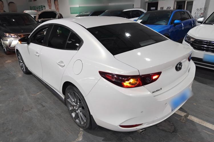 Used Mazda Mazda 3 Axela 2021 2.0L Automatic ZhiXuan Edition
