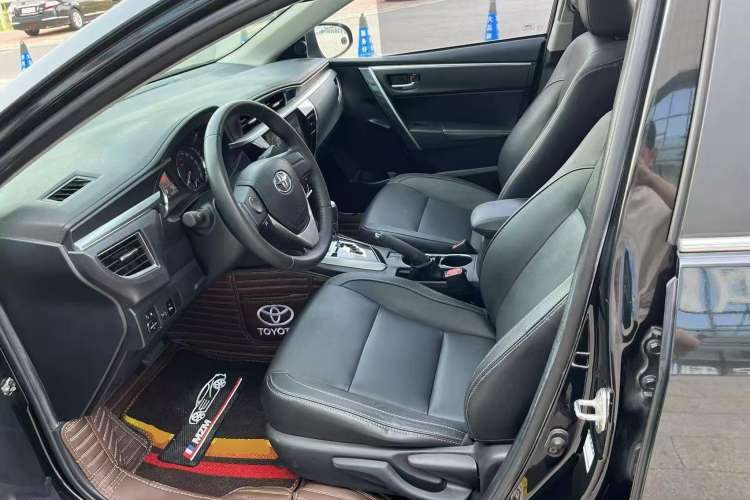 Used Toyota Corolla 2014 1.6L CVT GL-i Leather Edition
