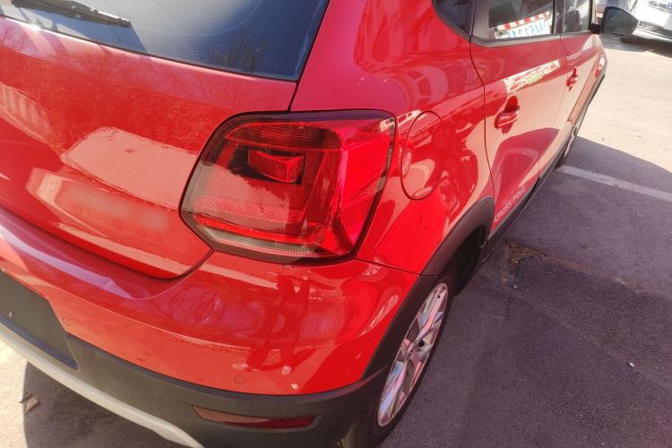 Used Volkswagen Polo 2014 1.6L Cross Polo Automatic