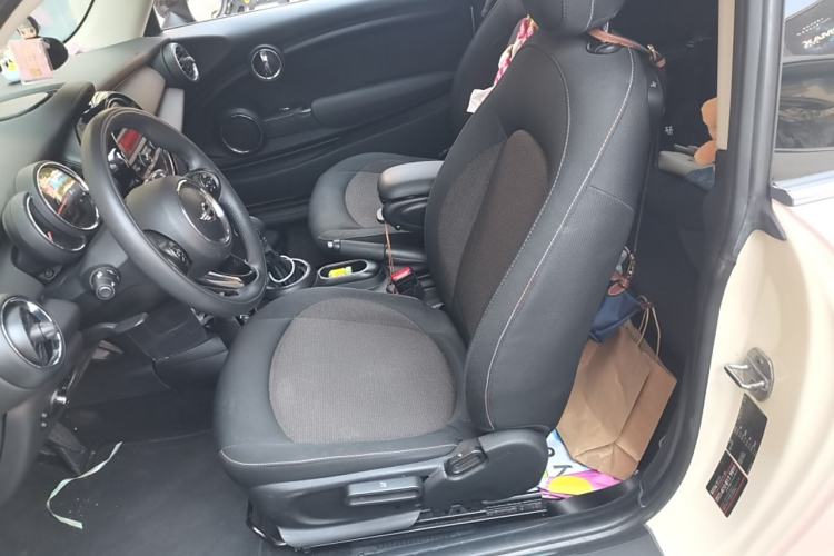 Used  MINI 2016 1.2T ONE Pioneer Edition
