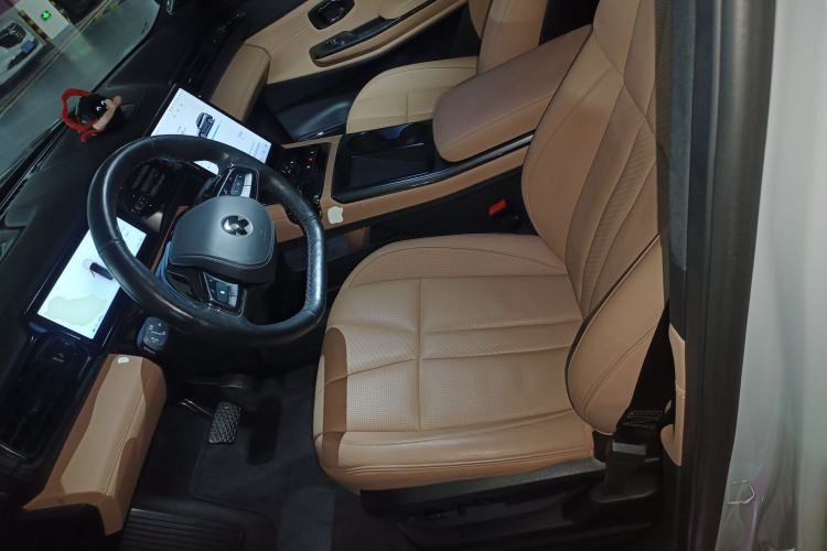 Used Nio ES8 2020 580 km Range 7-Seater Version
