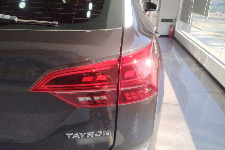 Used Volkswagen Tayron 2019 330TSI Four-Wheel Drive Luxury Version China V Standard
