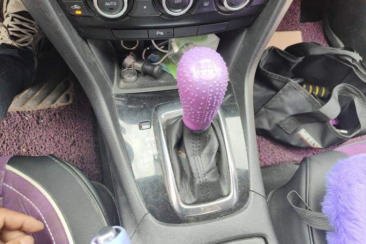 Used Mazda Atenza 2014 2.0L Blue Sky Luxury Edition
