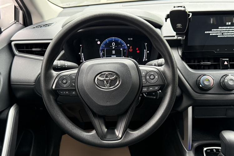 Used Toyota Corolla Cross 2023 2.0L Pioneer Edition
