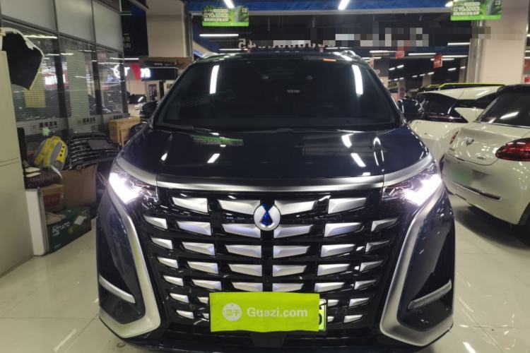 Used Denza D9 2022 DM-i 970 Four-Wheel Drive Prestige Model
