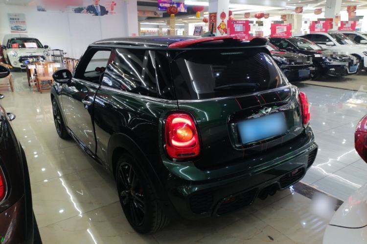 Used MINI MINI 2016 2.0T COOPER S Performance-oriented
