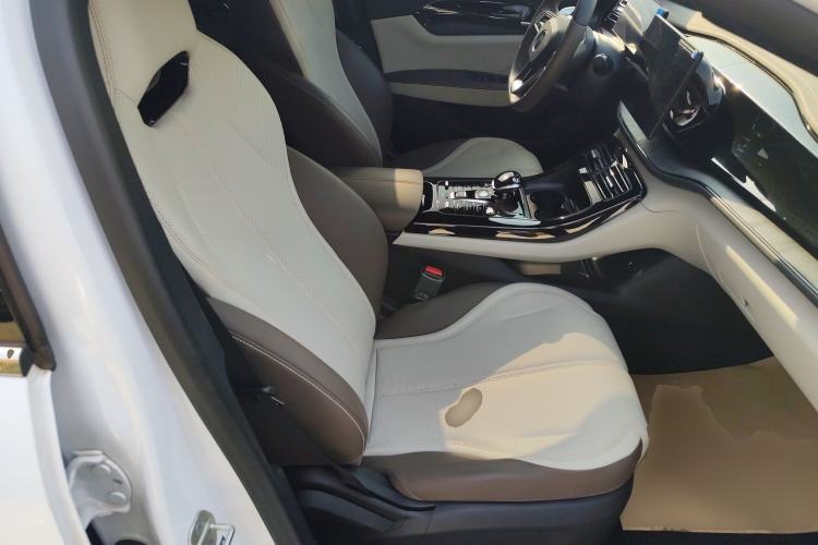 Used BYD Qin PLUS 2023 Champion Edition DM-i 55KM Leading Model
