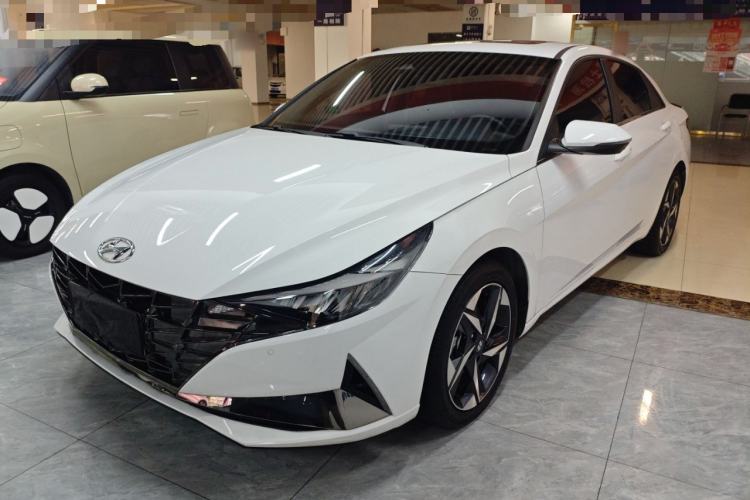 Used Hyundai Elantra 2022 240TGDi DCT LUX Prestige Edition