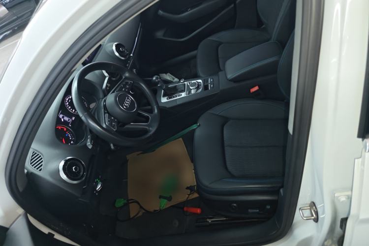 Used Audi A3 2020 Limousine 35 TFSI Fashion Edition China VI Emission Standard