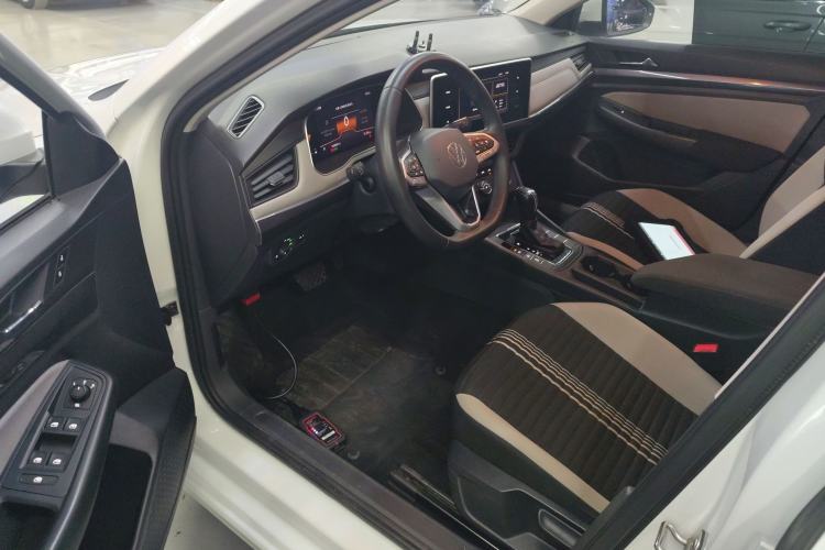 Used Volkswagen Bora 2024 200TSI DSG Comfort Edition
