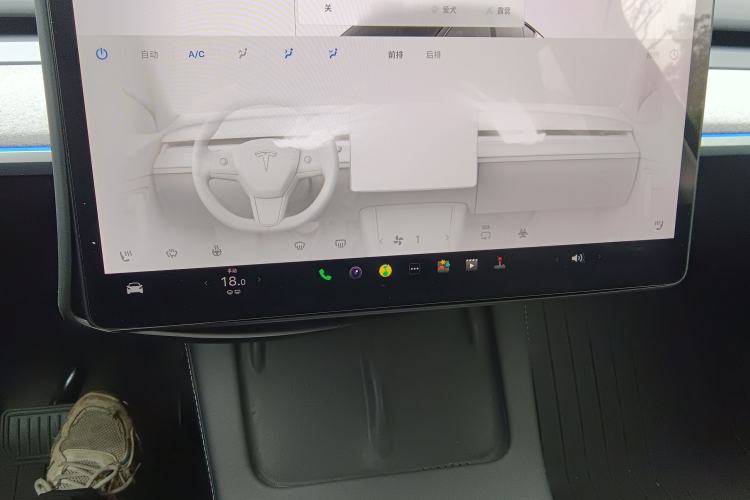 Used Tesla Model Y 2023 Rear-Wheel-Drive Version
