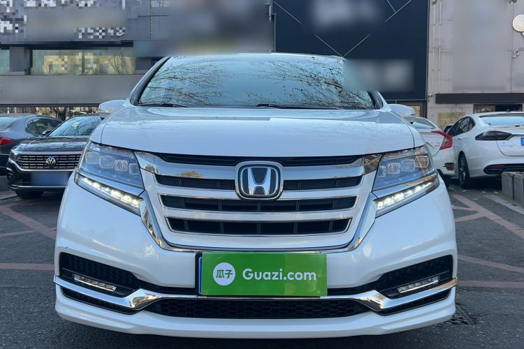 Used Honda Elysion 2019 2.0L Hybrid Luxury Edition
