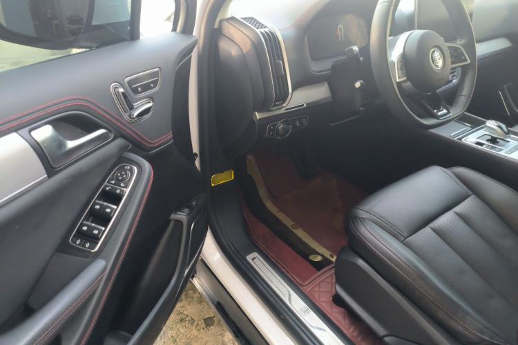 Used BYD Tang New Energy 2018 DM 2.0T All-Wheel Drive Smart Connectivity Luxury Model 7 Seats China V Emission Standard