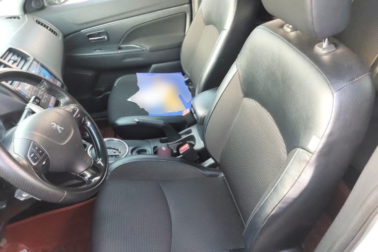 Used Peugeot 4008 2013 2.0L Two-Wheel Drive Fashion Edition
