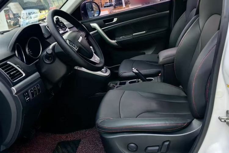 Used Haval H6 2015 Sport Edition 1.5T Automatic Two-Wheel Drive Luxury Model