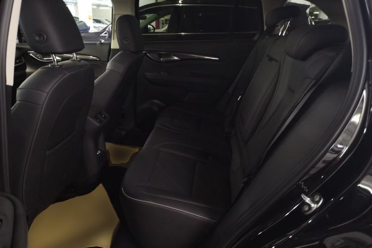 Used Buick Envision 2023 Encore Plus 652T Five-Seat All-Wheel-Drive Luxury Model