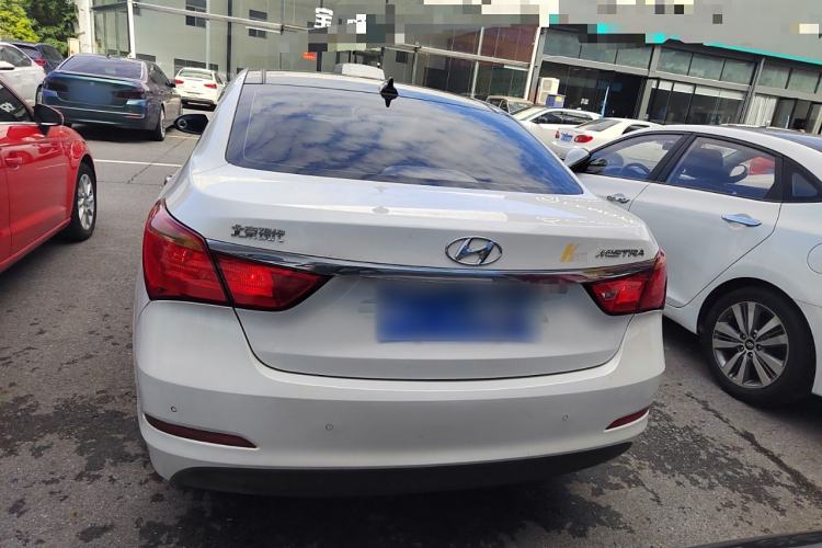 Used Hyundai Mistra 2016 1.8L Automatic Smart GLS
