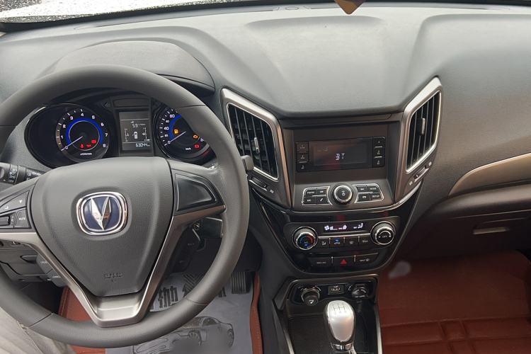 Used Changan CS15 2016 1.5L Manual Fashion Edition
