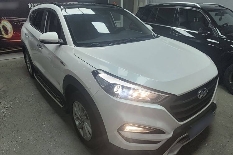 Used Hyundai Tucson 2015 1.6T Dual-Clutch Two-Wheel-Drive Smart Model
