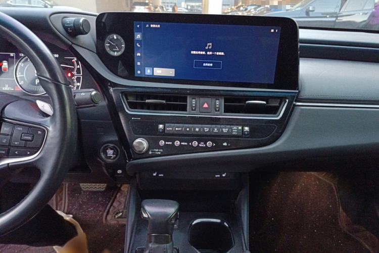 Used Lexus ES 2022 200 Excellence Edition