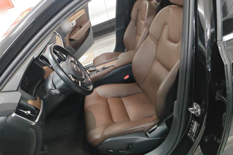 Used Volvo S90 2019 T5 Zhiyi Edition
