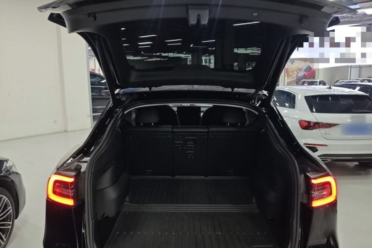 Used Tesla Model Y 2023 Rear-Wheel-Drive Version