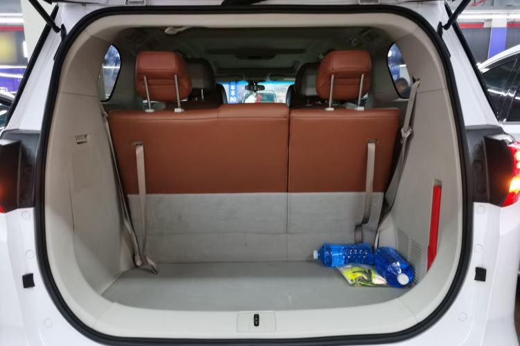 Used Buick GL8 2017 ES 28T Comfort Model China V Standard
