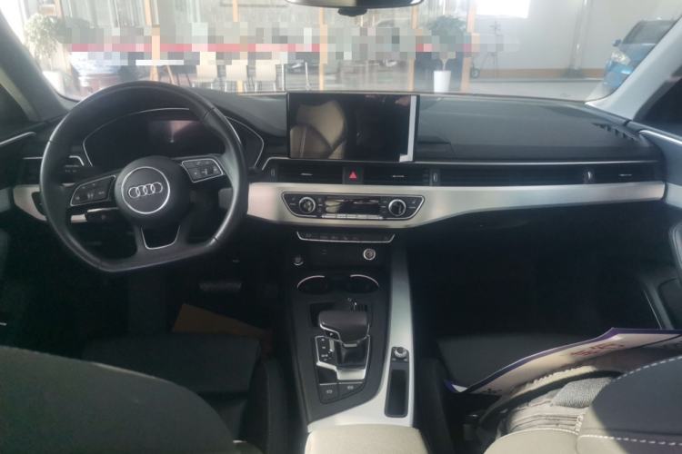 Used Audi A4L 2022 40 TFSI Luxury Dynamic Model
