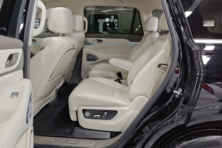 Used Wey Lanshan 2025 Four-Wheel Drive Max