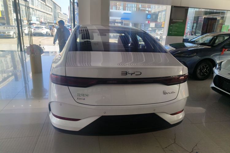 Used BYD Qin PLUS 2025 DM-i Smart Drive 55KM Leading Model
