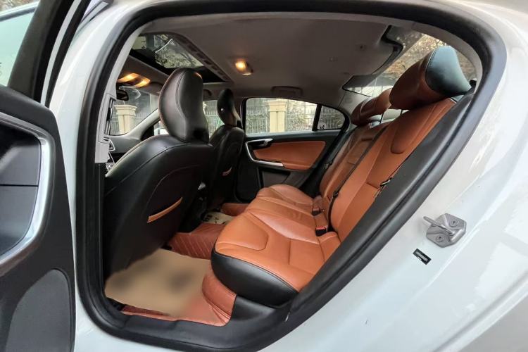 Used Volvo S60 2016 S60L T4 Zhiyuan Edition