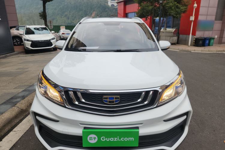 Used Geely Auto Vision X3 2019 Upgraded Model 1.5L Manual Luxury Version