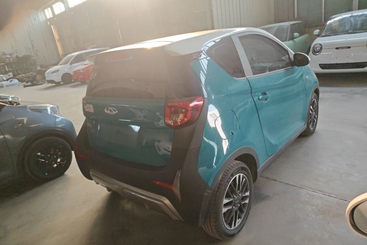 Used Chery Little Ant 2022 Revised Version Sweet Pink Edition Half-Sugar Version Lithium Iron Phosphate 30.7 kWh 30 kW 301 km
