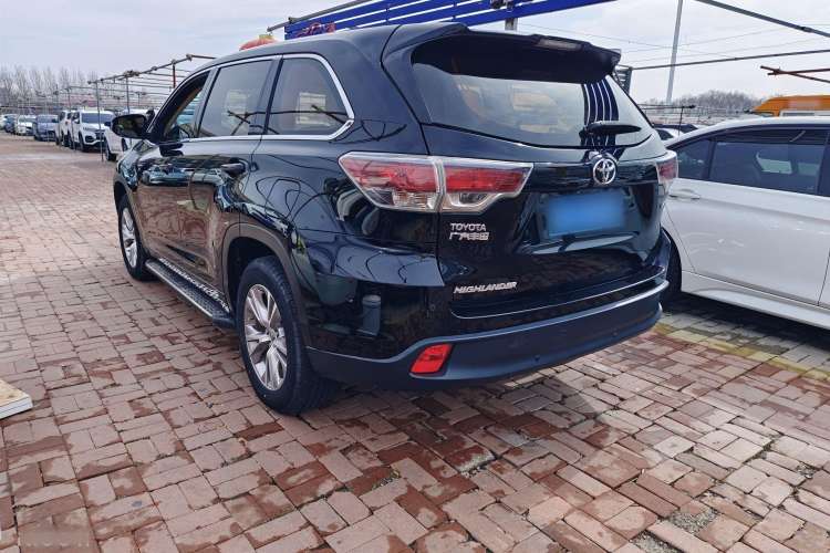 Used Toyota Highlander 2015 2.0T Two-Wheel Drive Elite Edition 5 Seats