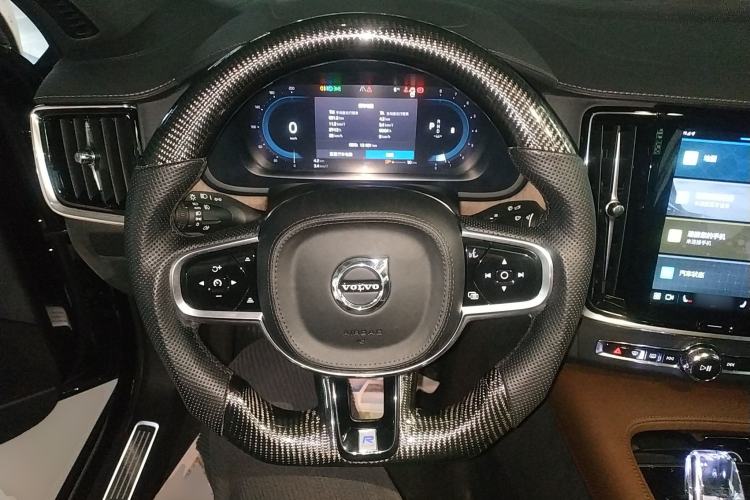 Used Volvo S90 2025 B5 Zhiyuan Luxury Edition
