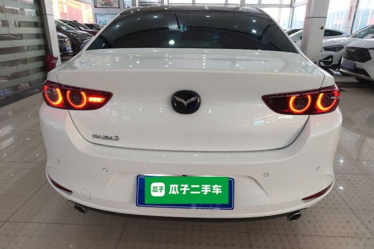 Used Mazda Mazda 3 Axela 2023 2.0L Automatic ZhiZhen Edition
