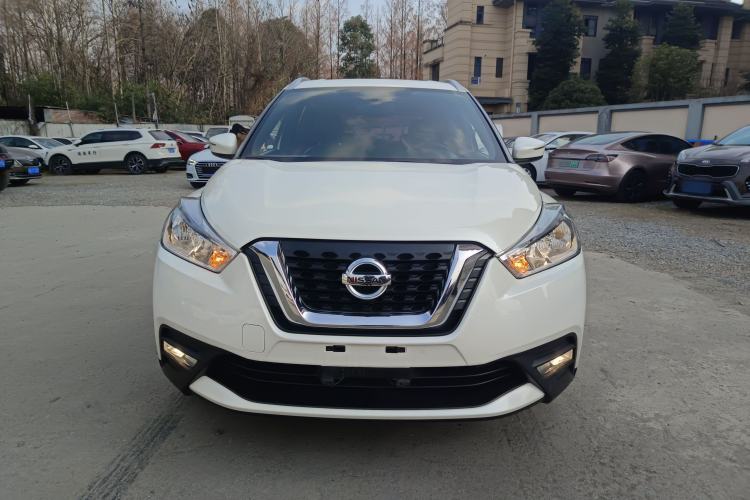 Used Nissan Kicks 2019 1.5L CVT Smart Connect Luxury Edition
