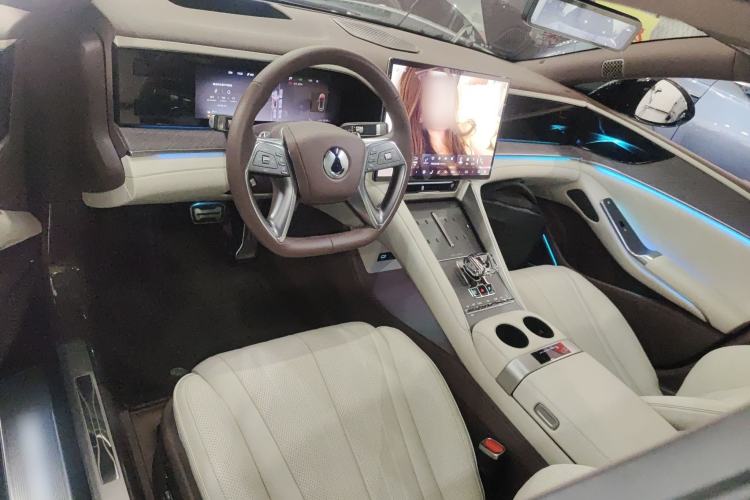 Used Denza Z9GT 2024 1100 Four-Wheel Drive Ultra Version
