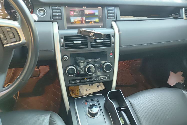 Used Land Rover Discovery Sport 2019 240 PS SE Version China VI Standard