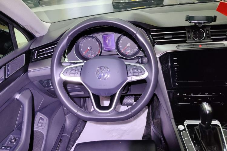 Used Volkswagen Magotan 2020 330TSI DSG Leading Model
