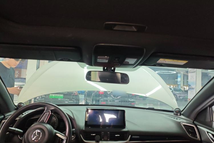 Used Mazda CX-4 2018 2.0L Automatic Two-Wheel Drive Blue Sky Dynamic Version China VI Standard
