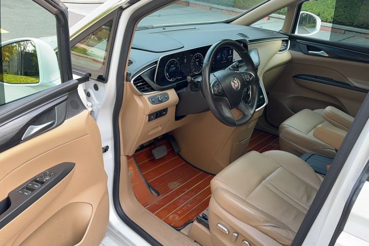 Used Buick GL8 2021 ES Land Cruiser 653T Luxury Edition
