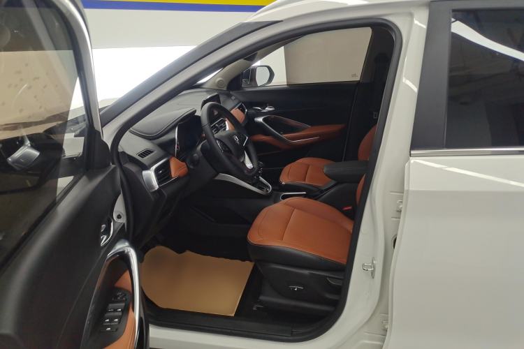 Used Baojun 510 2019 1.5L Manual Prestige Version 77kW China VI Emission Standard
